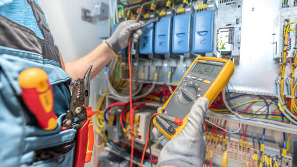 Best Circuit Breaker Repair  in Edgerton, WI